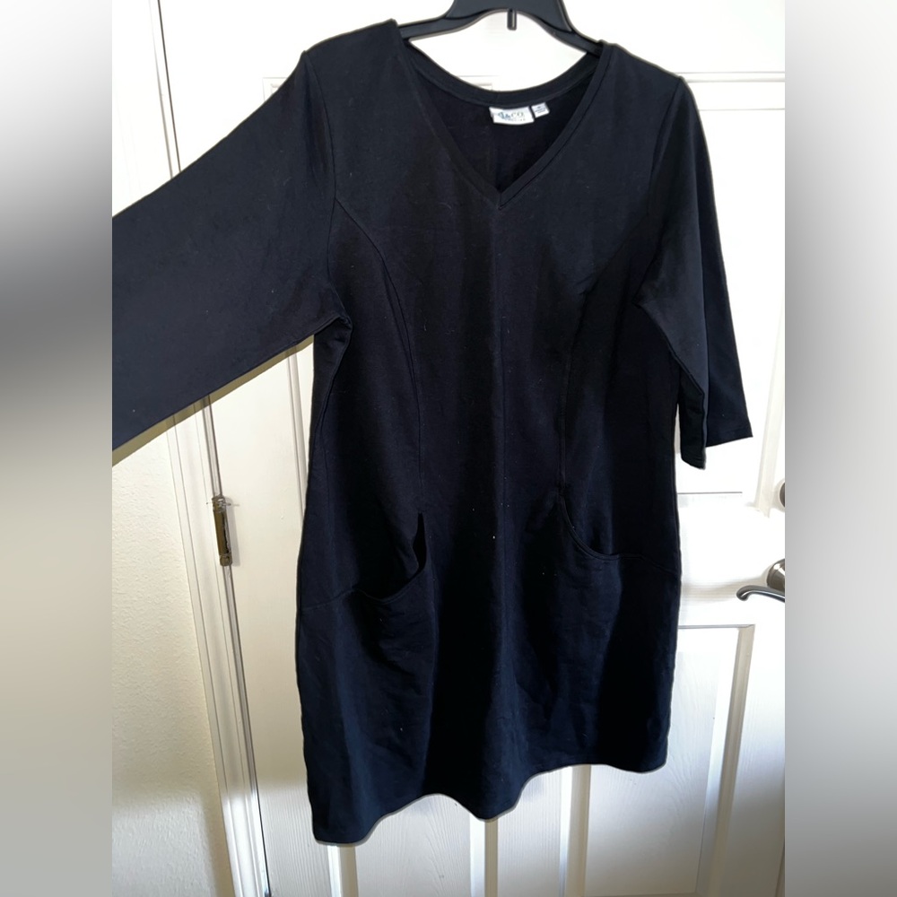 D&co Activewear Black Lagenlook Cottagecore W/ Front Pockets‎ 1X Dress